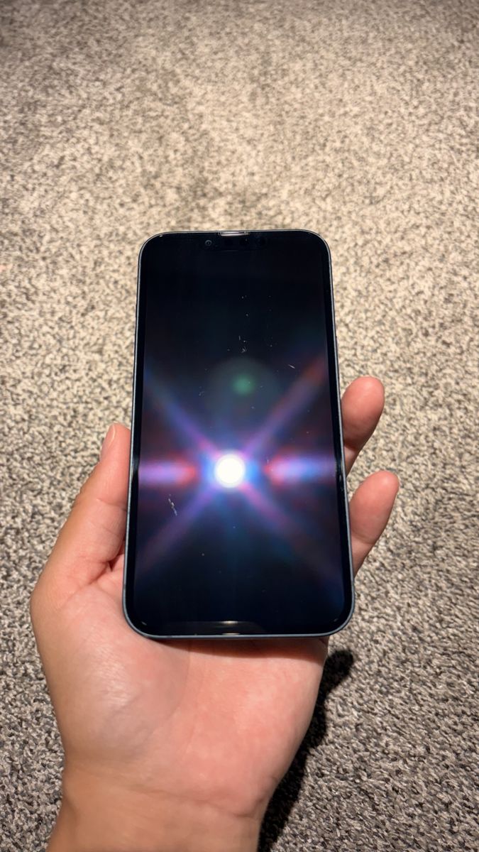 Unlocked Black iPhone 13 - 256GB