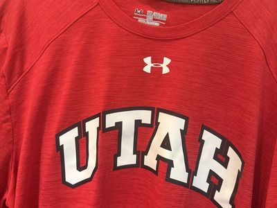 Under Armour University of Utah HeatGear Loose Fit Long Sleeve Shirt Men's 3XL Red