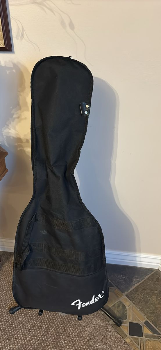 Main image 6