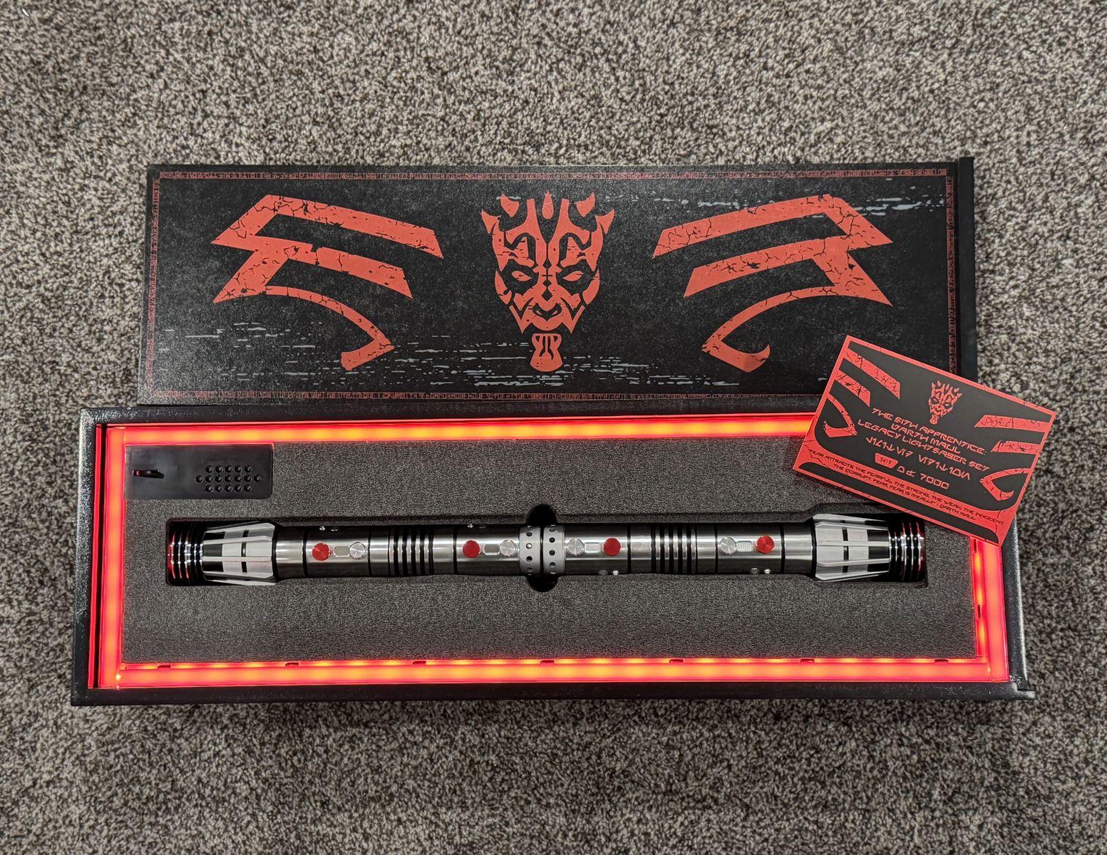 Star Wars Darth Maul LE Legacy Lightsaber Box Set