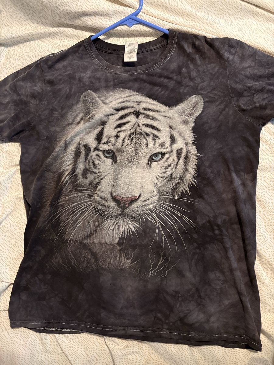 White Tiger Graphic Tee Shirt