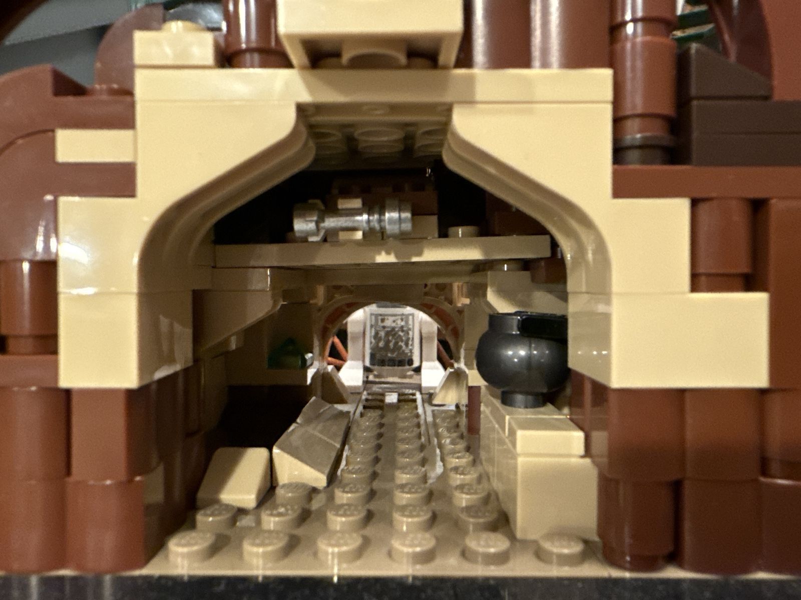 Main image 3