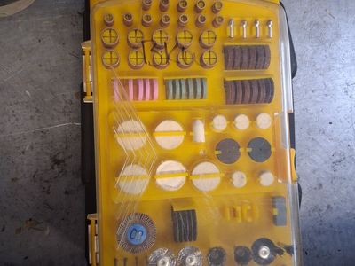 Craftsman 100-Piece Rotary Tool Kit with Attachments & Case - Model 572.694460