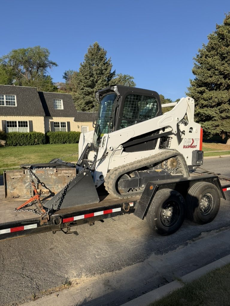 CTL Bobcat Skid Steer for Rent. Attachments Available. Compact Track Loader for Dirt Work