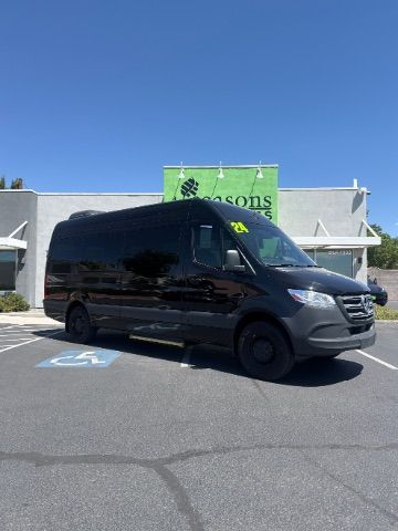 2024 Mercedes-Benz Sprinter 2500