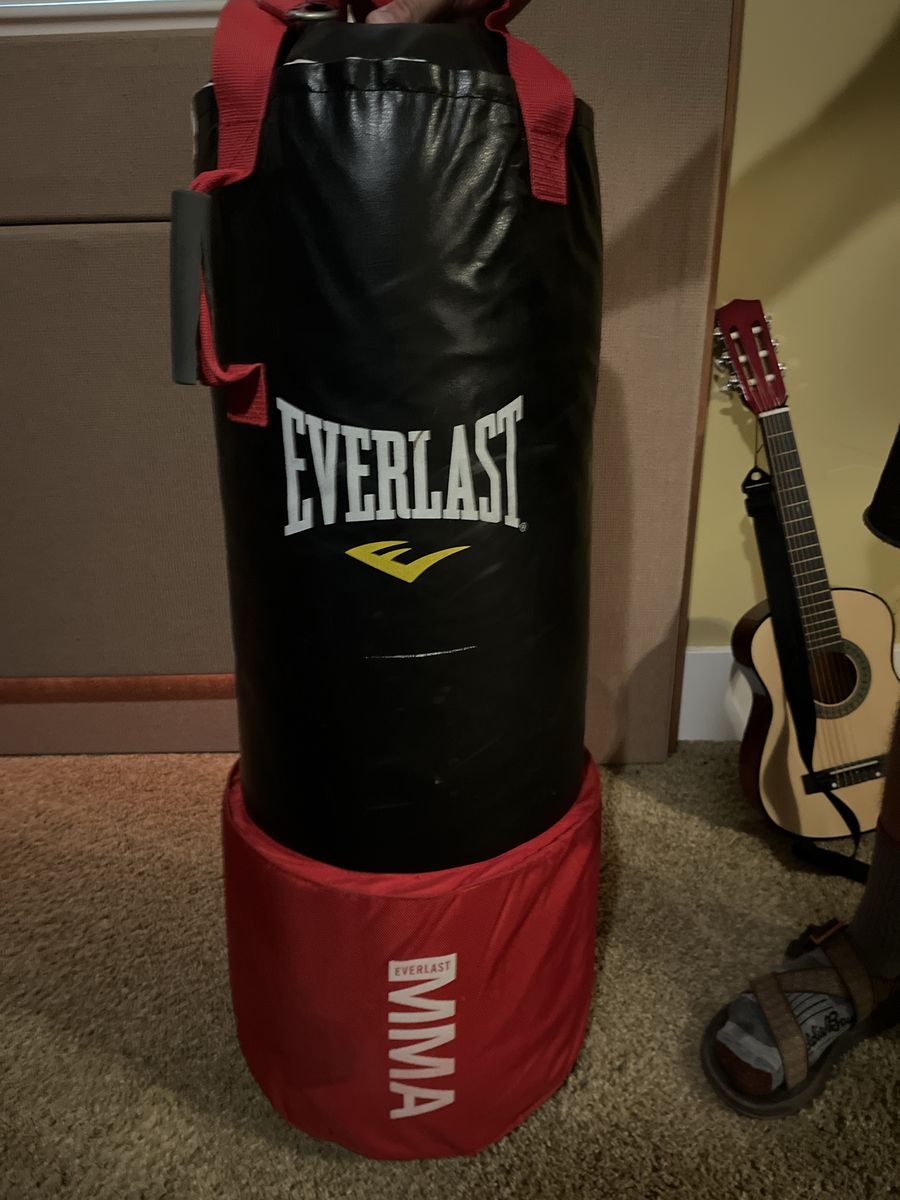 Everlast MMA Heavy Duty Boxing Punching Bag Black/Red - Freestanding