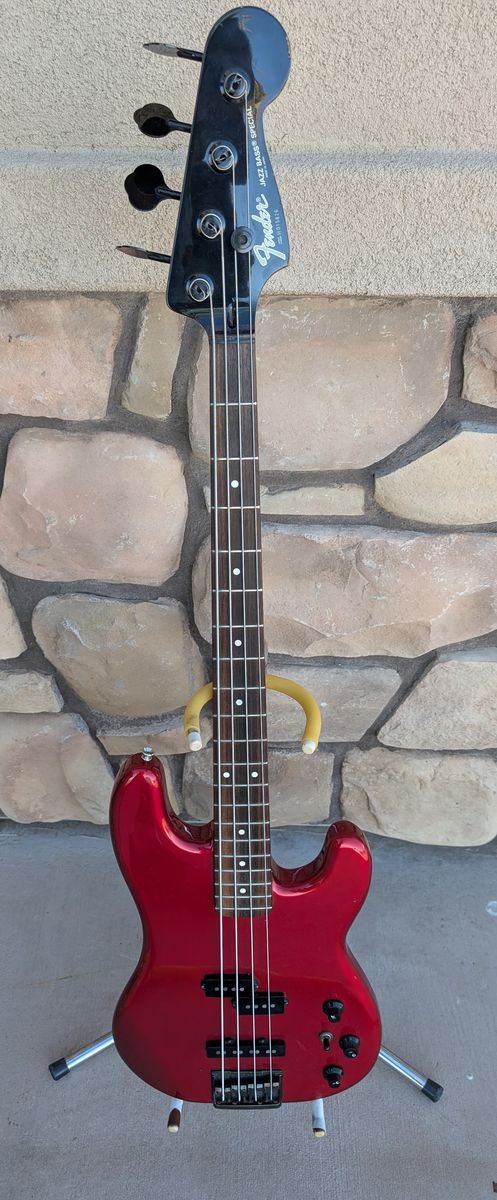 Fender Jazz Bass Special