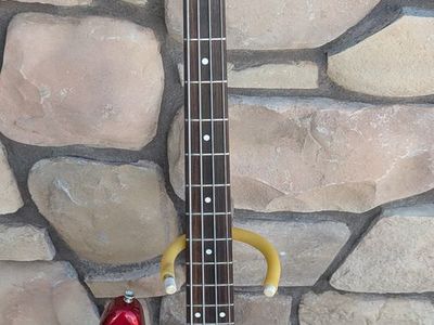Fender Jazz Bass Special