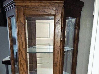 Cabinet with glass shelves