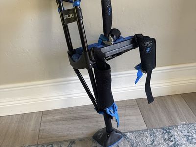 iWALKFree 3.0 Hands-Free Crutch Knee Walker Alternative for Foot/Ankle Injuries
