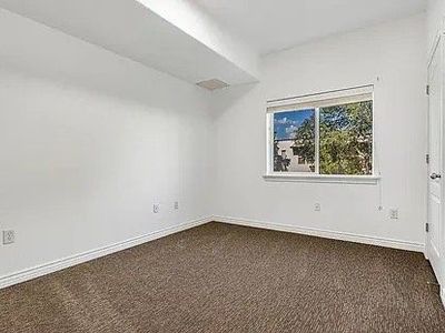 Room for rent in Millcreek. Available Sept 1 2026