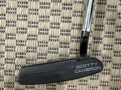 Scotty Cameron Select Newport 2 w/ head cover