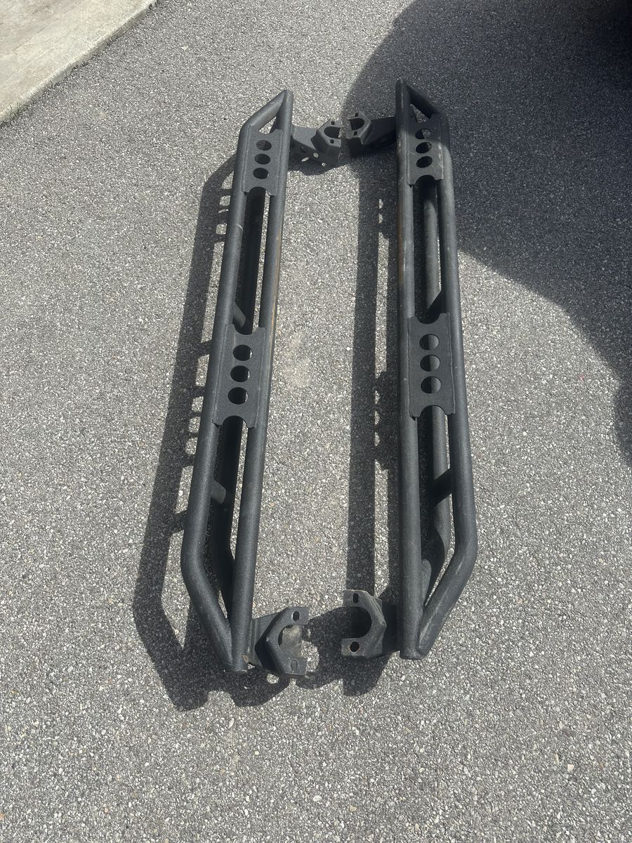 Smittybuilt side armor steps