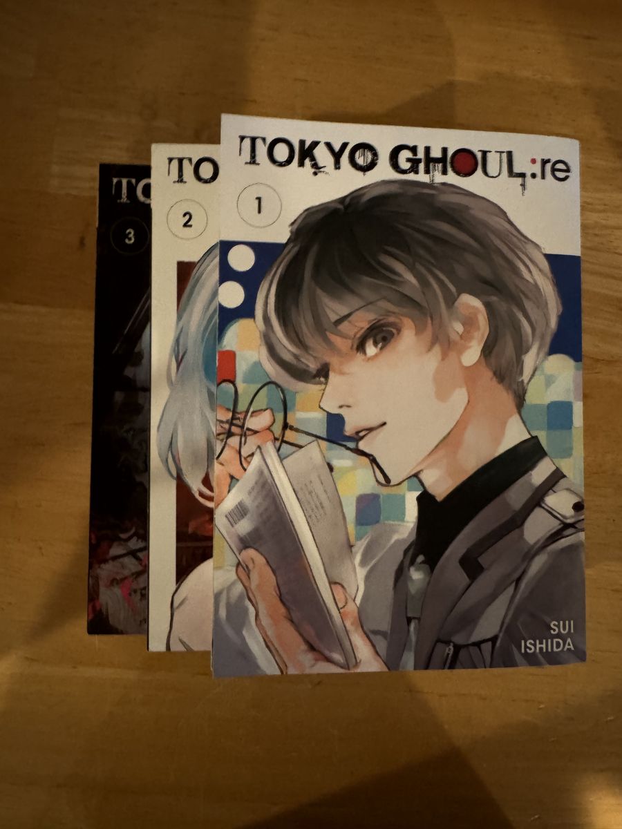 Tokyo Ghoul: re Volumes 1–3