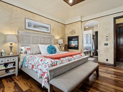 5-piece King Bedroom Set