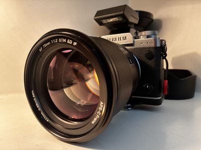 Like NewViltrox 75 1.2 Pro Fujifilm Portrait Lens