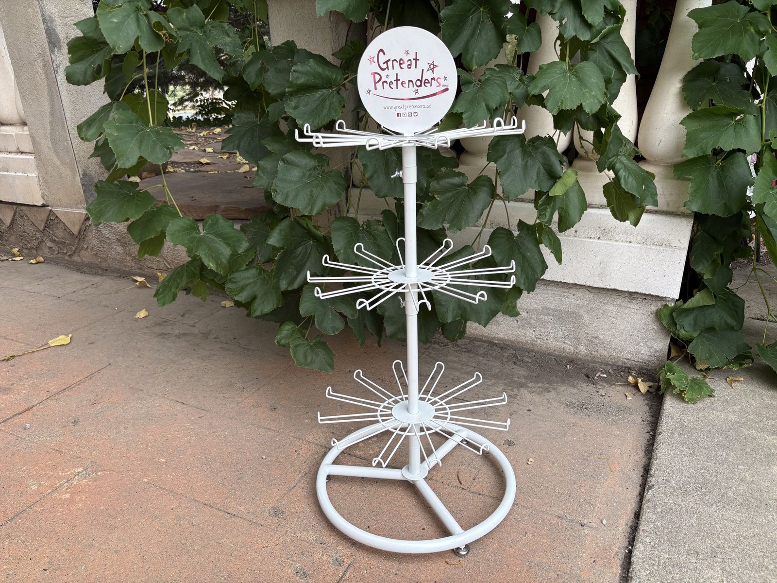 Large White Metal Rotating Necklace Display Retail