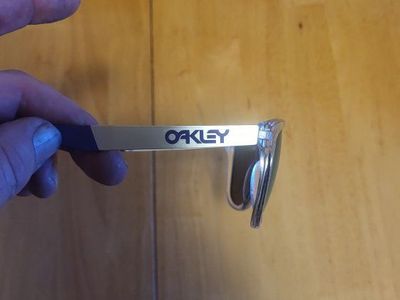 Oakley Frogskins purple Sunglasses - Excellent Condition