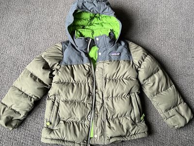 Patagonia Kids' XS (5-6) Down Puffer Jacket - Green/Gray Hooded Winter Coat