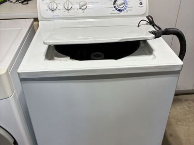 GE Top-Load Washing Machine White Used