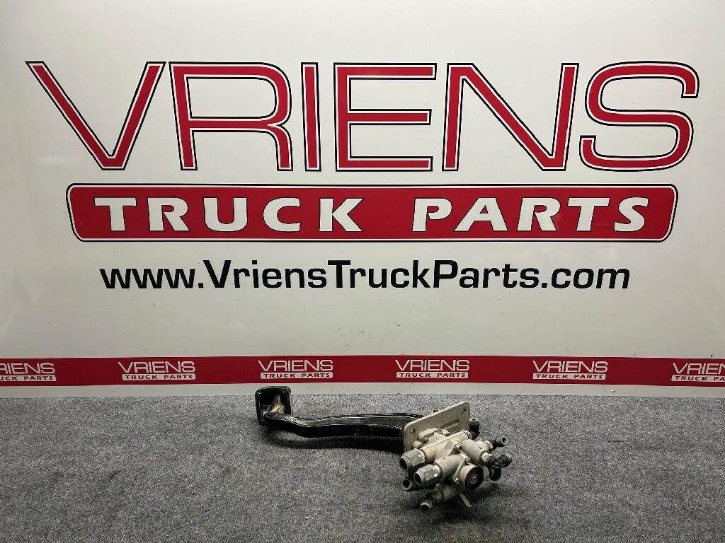 Peterbilt Brake Pedal, Part # G90-6095-1005