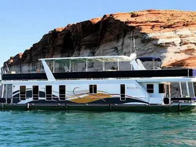 Antelope Point Marina Houseboat *Kohala Kai Trip #5 & 13* (JULY & SEPTEMBER)