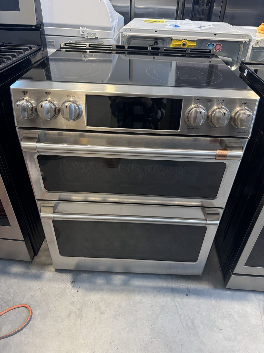 Like New Café 30” ELECTRIC Slide-In Double Oven Range