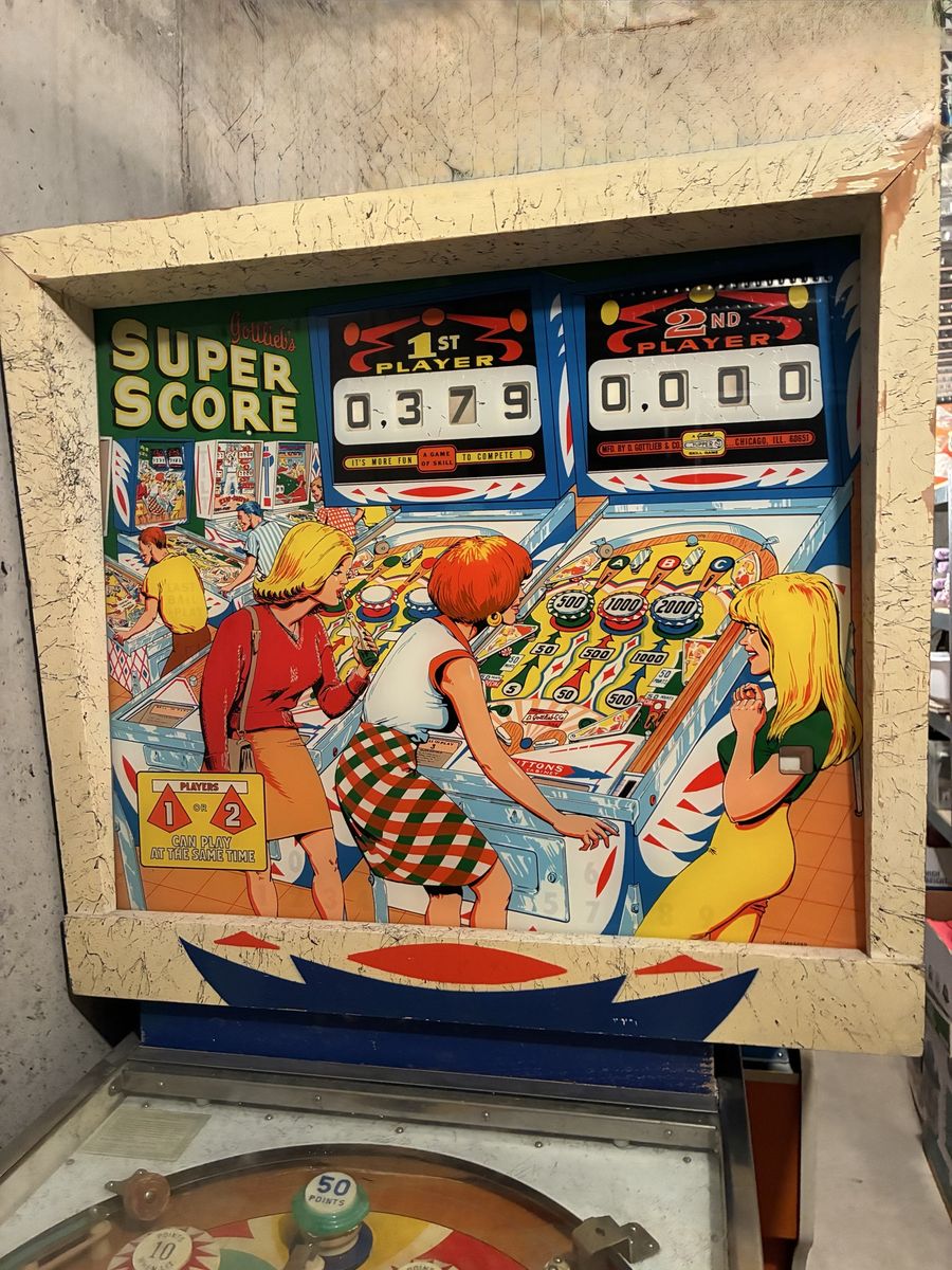 Vintage 1967 Pinball Machine