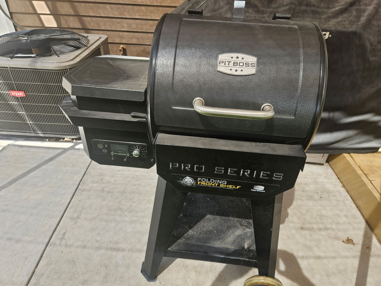 Pit Boss Pro Series 1100 Wood Pellet Grill Smoker