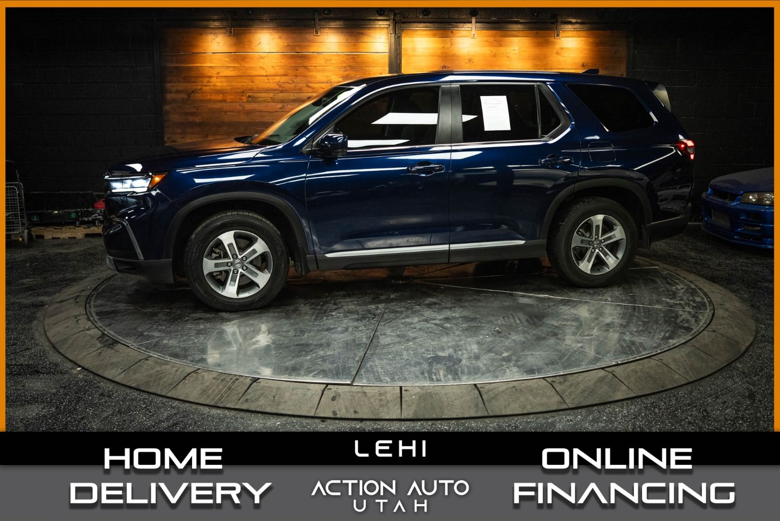 2024 Honda Pilot EX-L w/Rear Captain's Chairs