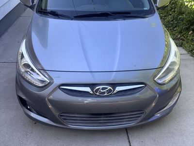 2014 Hyundai Accent SE