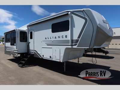 New 2027 Alliance RV Avenue 32RLS