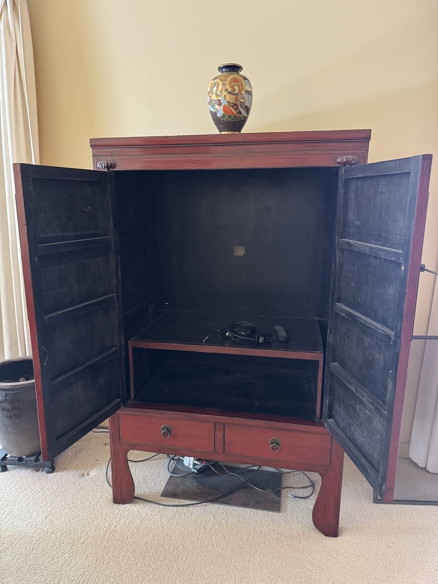 Main image 2