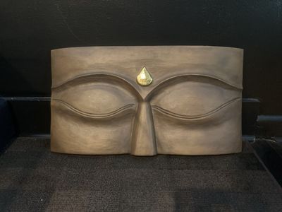 NEW Meditating Buddha Wall Hanging Art Sculpture with Gold Bindi Accent