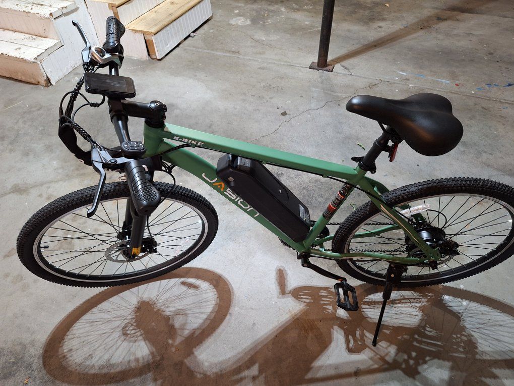 Jasion EB5 3 speed E-Bike