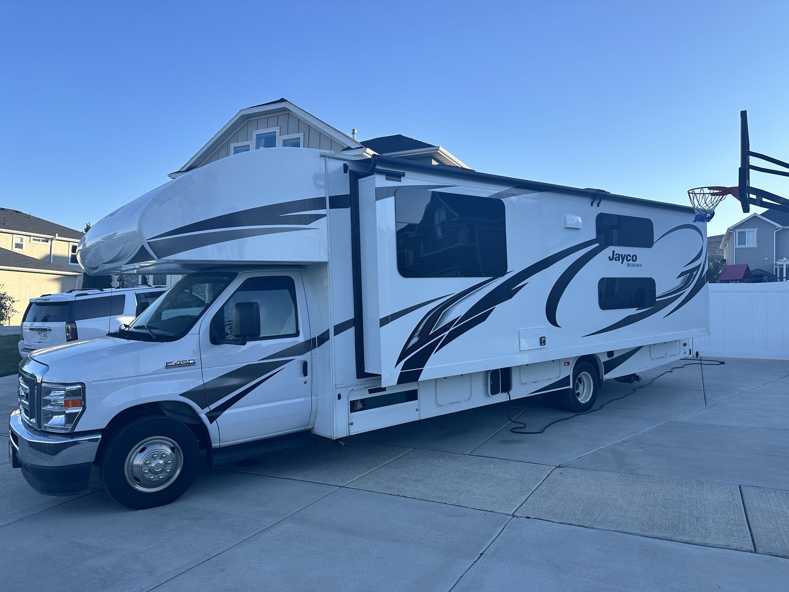 2022 Jayco Class C 31F