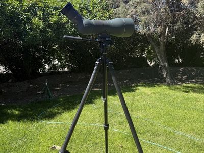 Vortex Razor HD 27-65 x 85mm spotting scope/w ridgeview tripod.