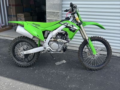 2024 Kawasaki KX250X - BRAND NEW - NEVER RIDDEN