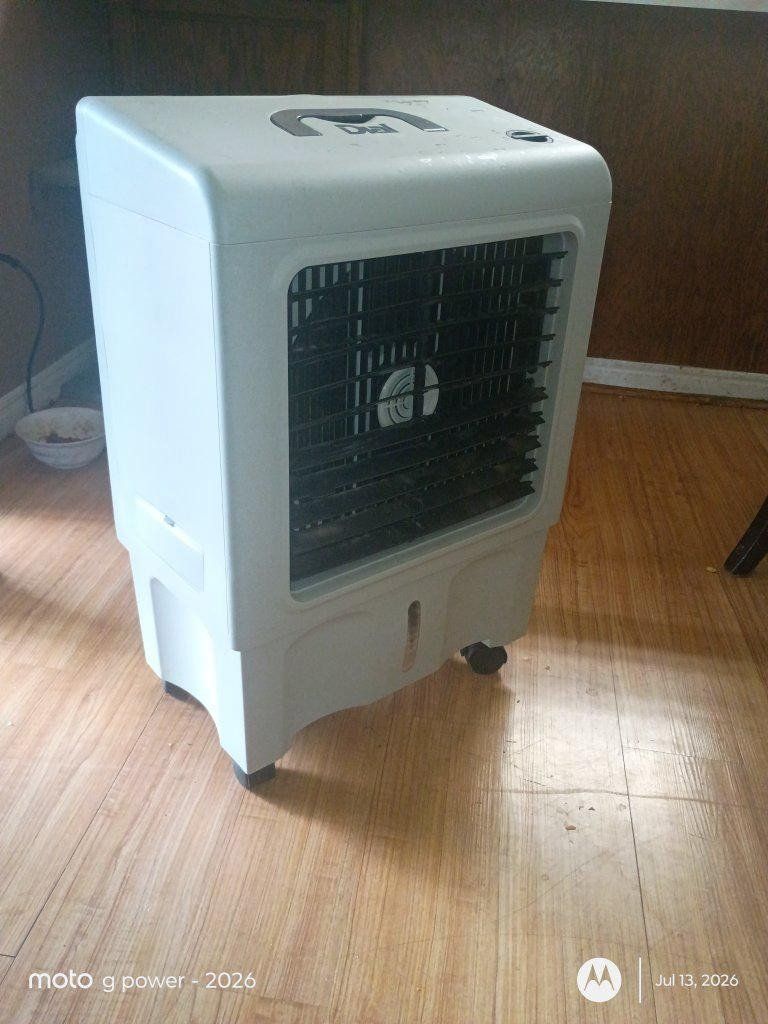 Dial Portable Evaporative Cooler/Swamp Fan - Compact & Mobile