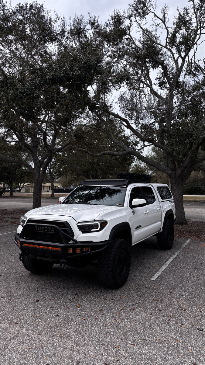 2017 TOYOTA TACOMA TRD Off Road