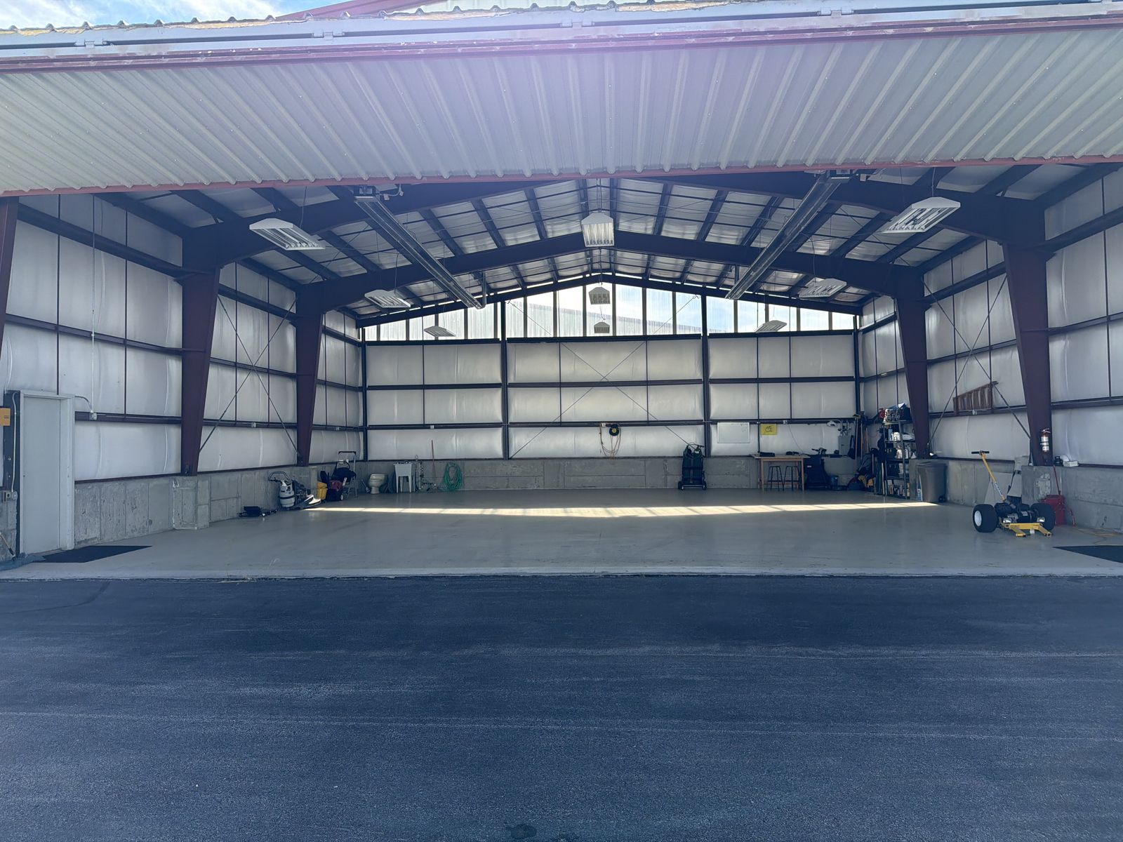 Heber Hangar Space