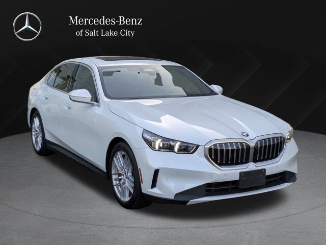 2025 BMW 5 Series 530i xDrive