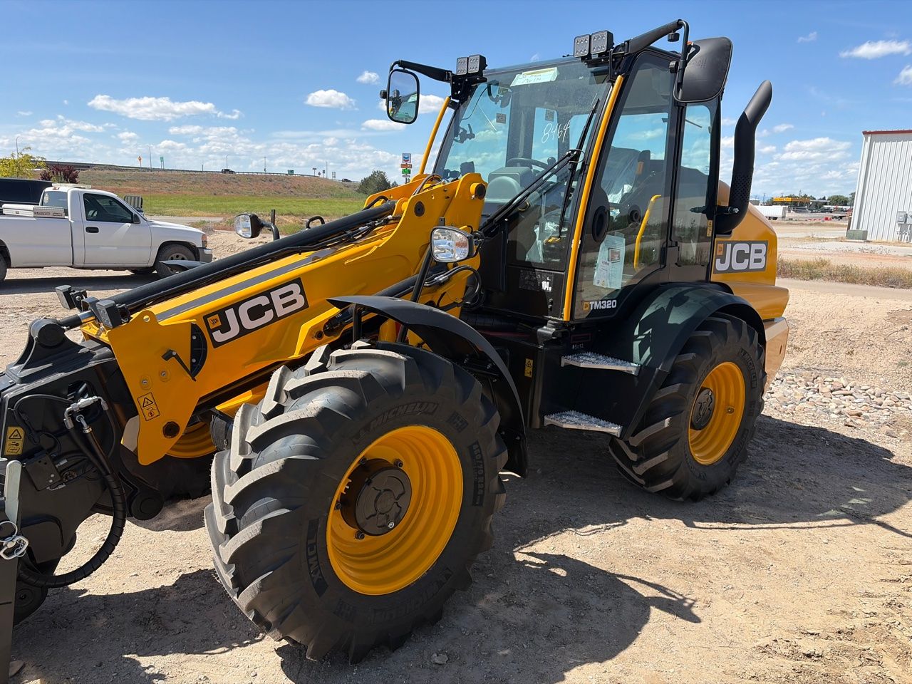2026 JCB TM320