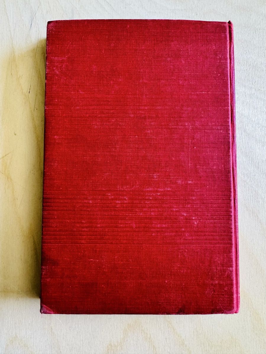 Main image 12