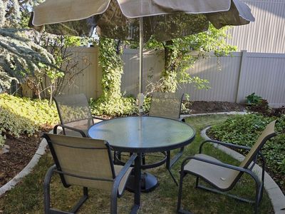 Outdoor Table with 4 Chairs, Umbrella and Covers