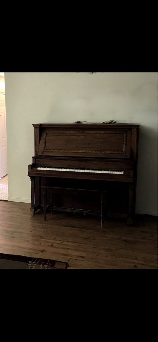 Free piano