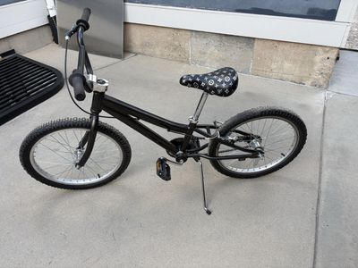 Specialized kids aluminum bike