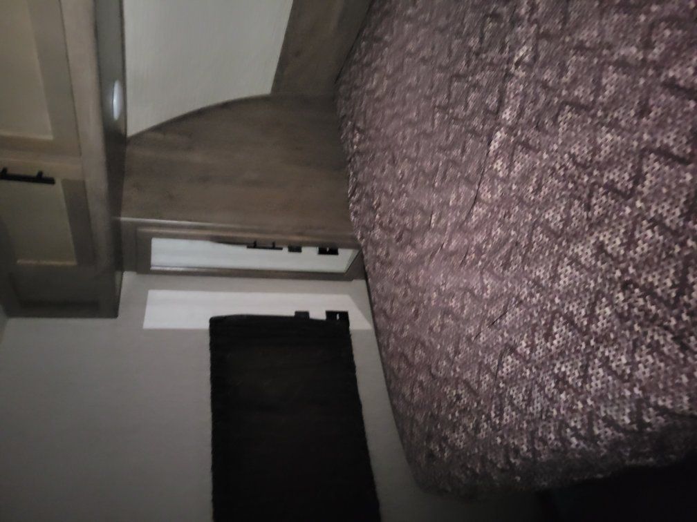 Main image 12