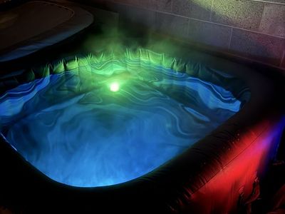SaluSpa Coronado Inflatable Spa