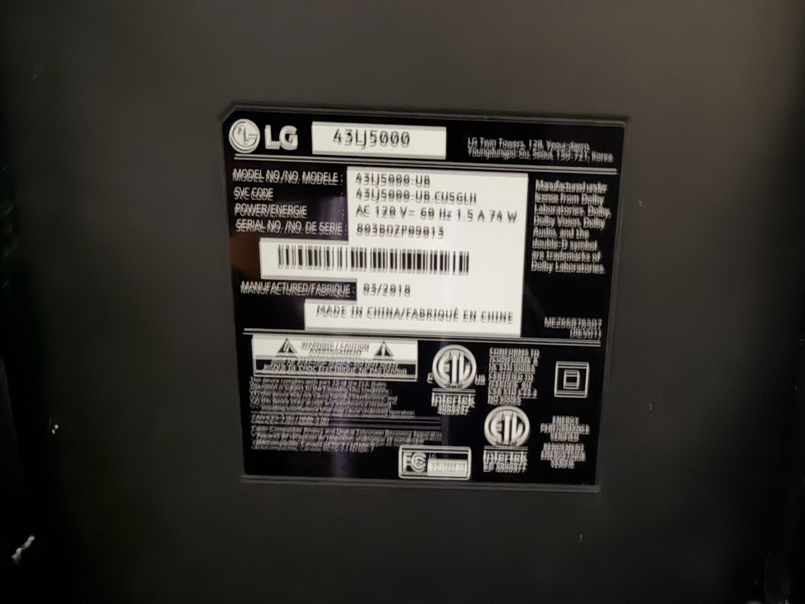 43” inch LG flat screen lcd tv
